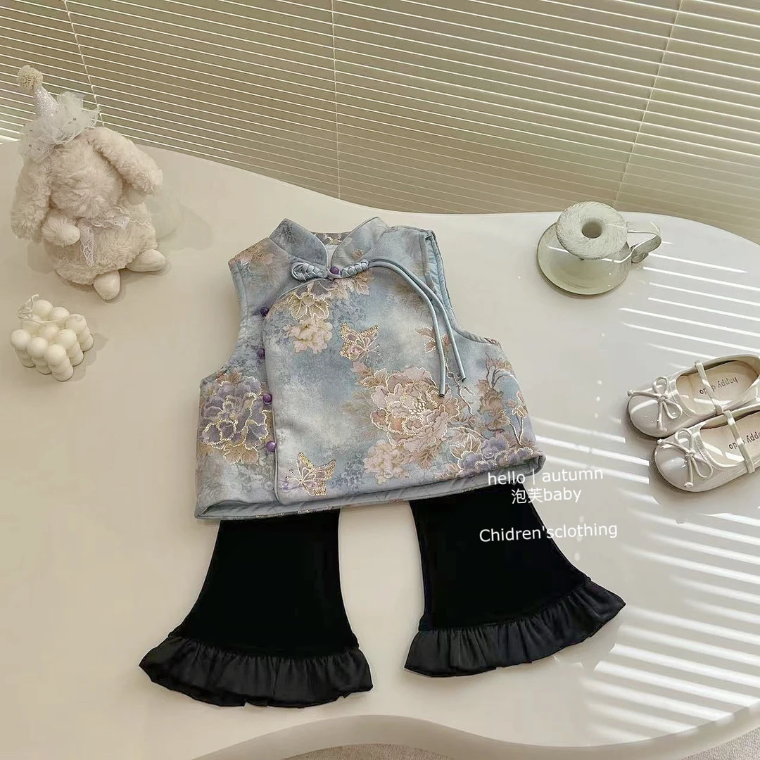 【泡芙baby】2024女宝宝冬季套装国风新中式马甲加厚夹棉黑色微喇裤