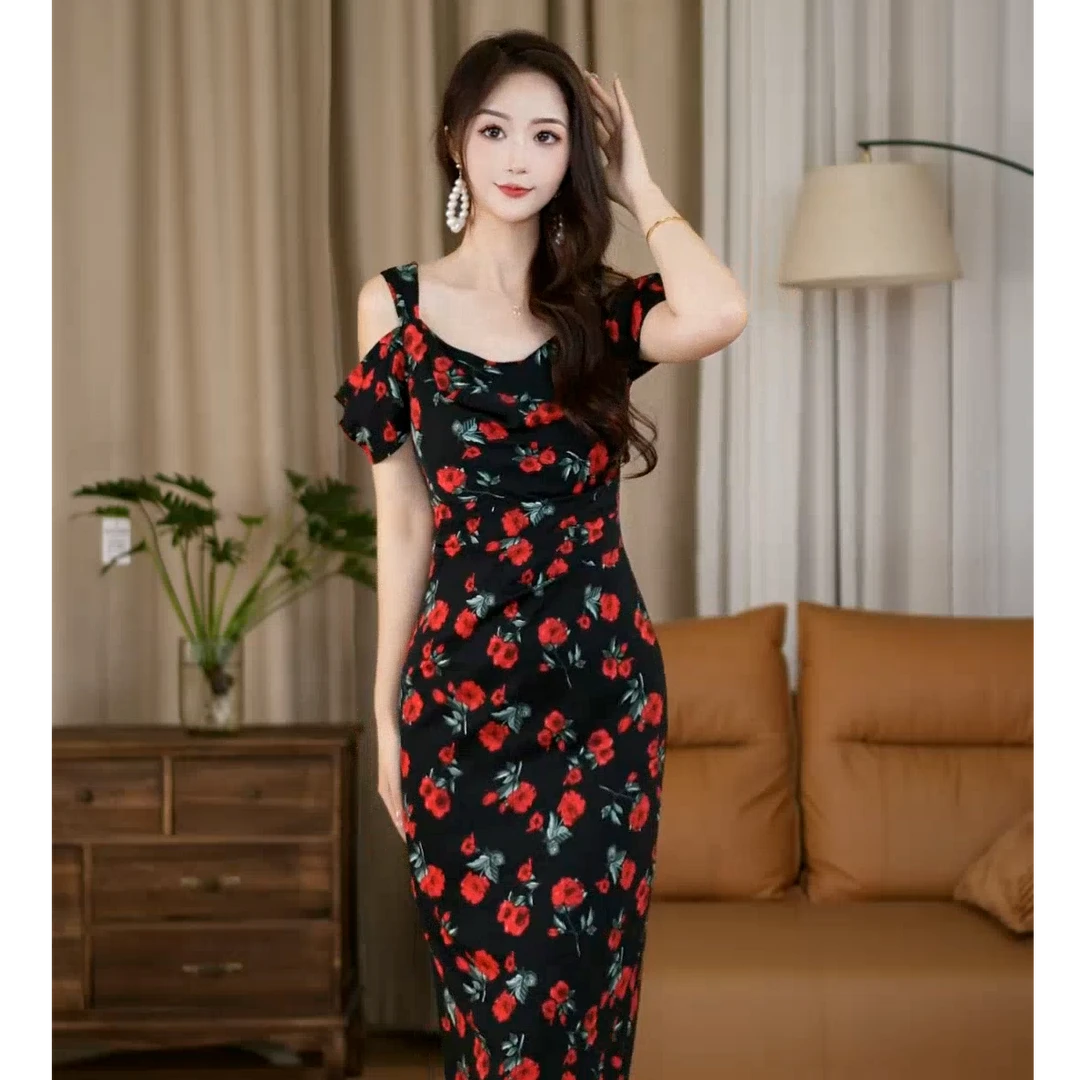 【Ella】翩若仙境夏季玫瑰显气质显瘦收腰提臀长款连衣裙-CY197