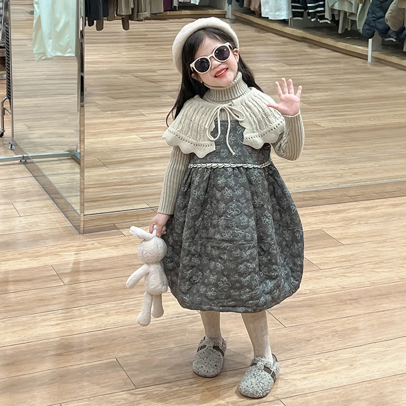 R24467女童套装款翻领毛衣打底夹棉加绒碎花背带裙针织花边披肩