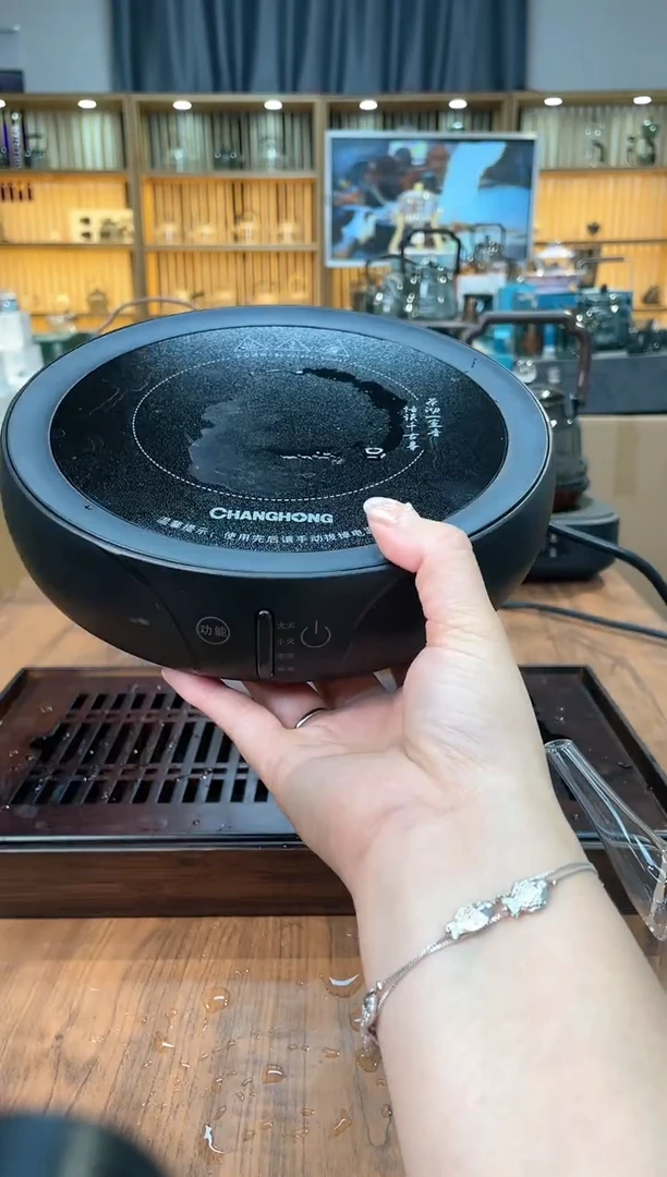 【闪购商品】玻璃摆件烟灰侧把壶