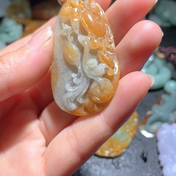 【闪购商品】翡翠颈饰未镶嵌天然翡翠