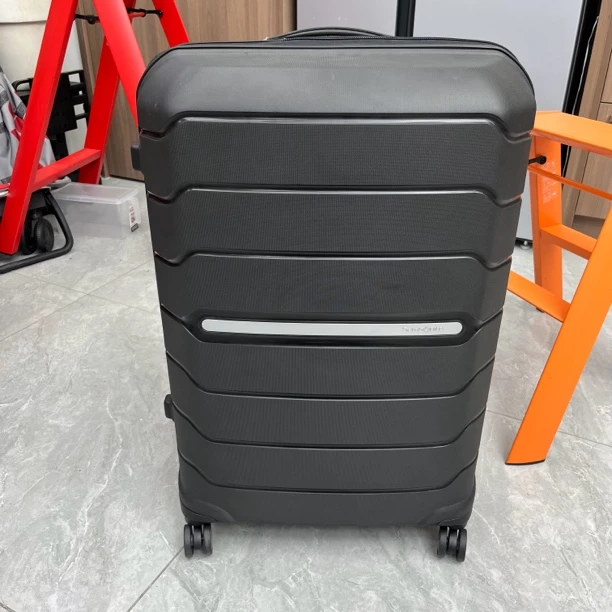 欧洲原装进口行李箱拉杆箱时尚旅行托运箱20/25/28寸