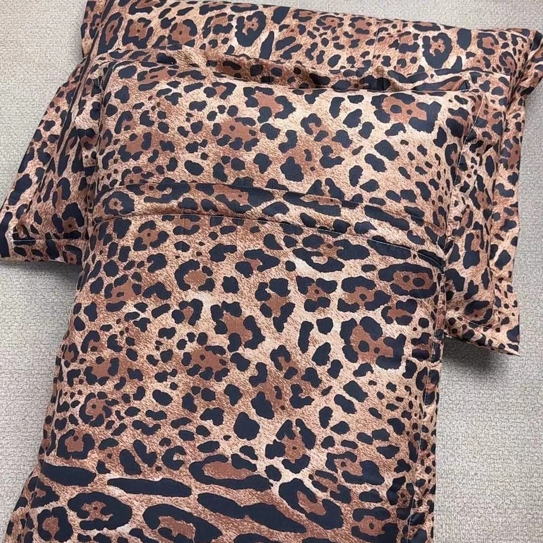 流行款豹纹花枕套（一对装）