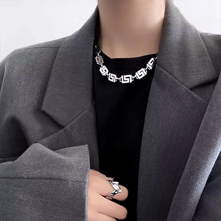钛钢项链 爆款欧美轻奢拼接项链男女设计感小众个性情侣时尚坠链