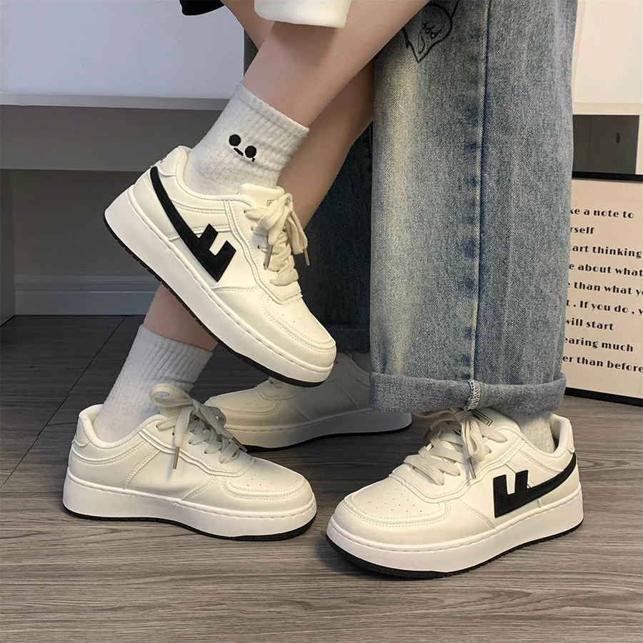 回力超火小白鞋2025冬季爆款男女同款情侣鞋日系厚底板鞋子运动鞋