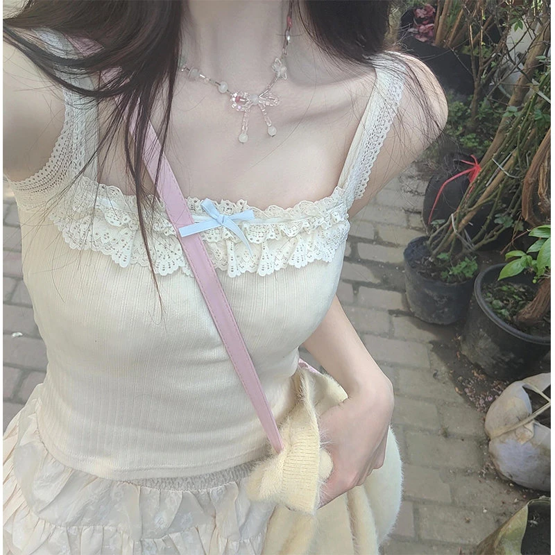 蕾丝设计感小背心女夏季法式chic甜辣妹别致绝美短款打底外穿上衣