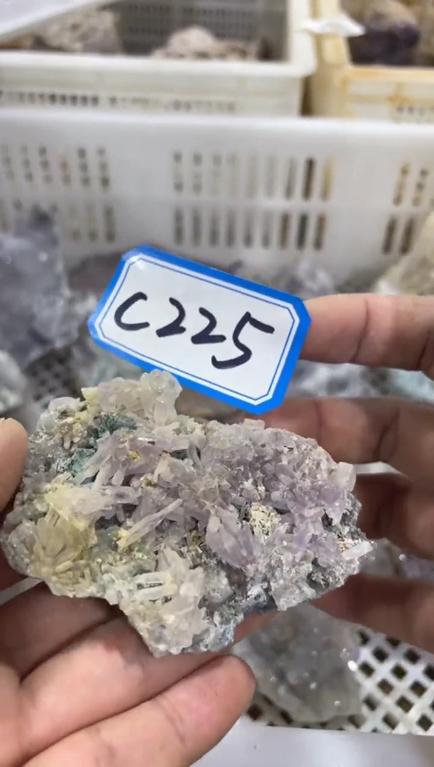 【闪购商品】水晶原石未镶嵌原石G5