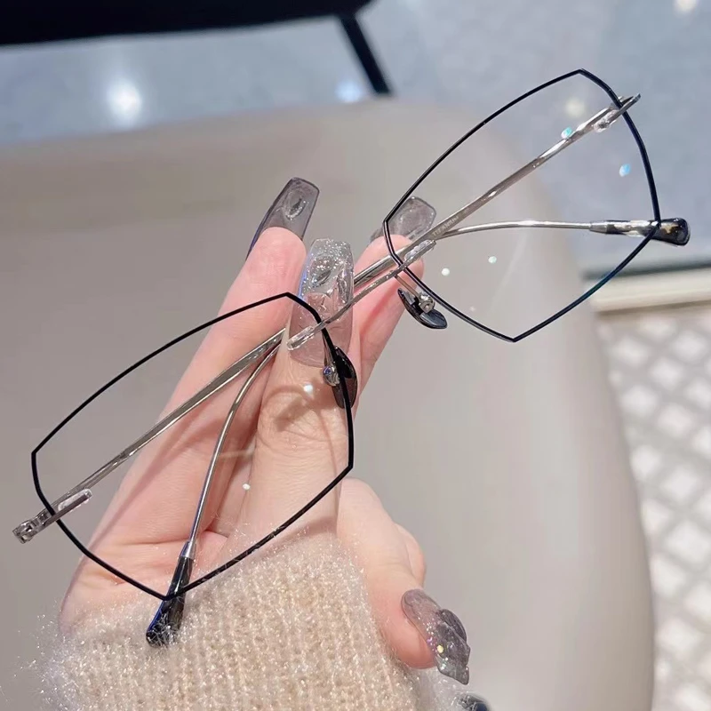 网上配近视眼镜男超轻无框黑线防蓝光眼镜框男平光散光变色眼镜架
