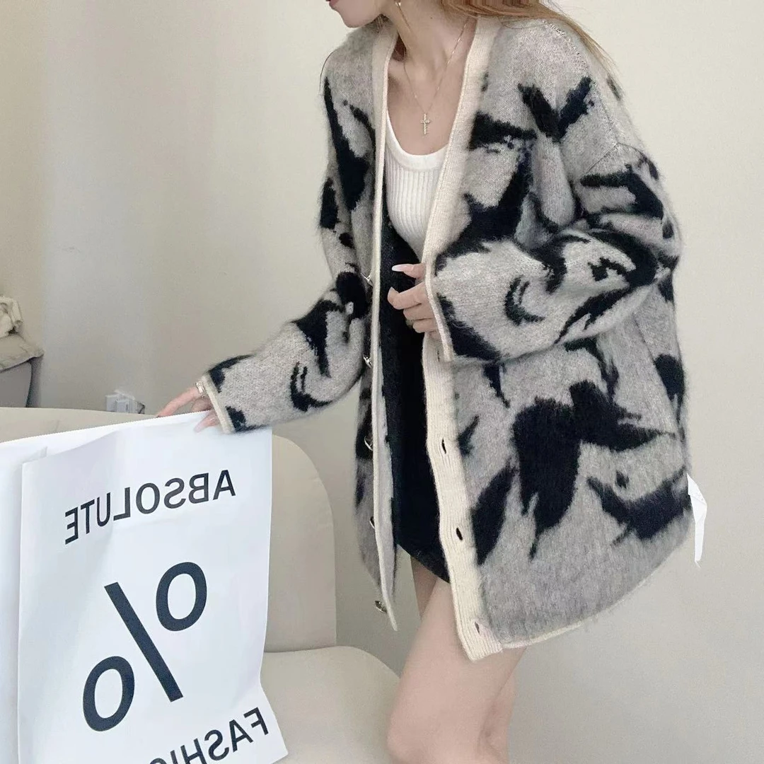 【俩月羊绒】拉绒工艺240284-100羊绒设计感气质撞色提花针织外套