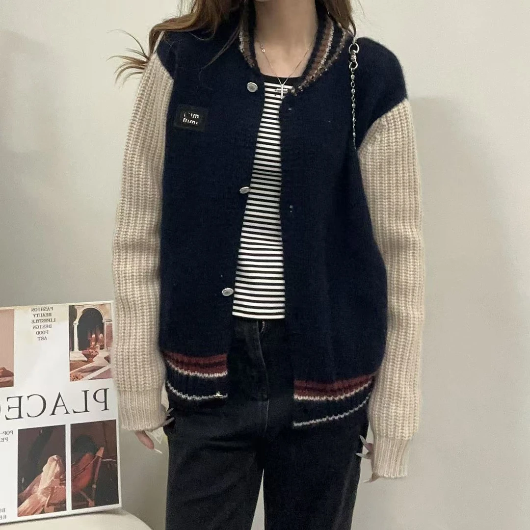 【俩月羊绒】轻奢241889-100羊绒慵懒风时尚拼色单排扣针织外套