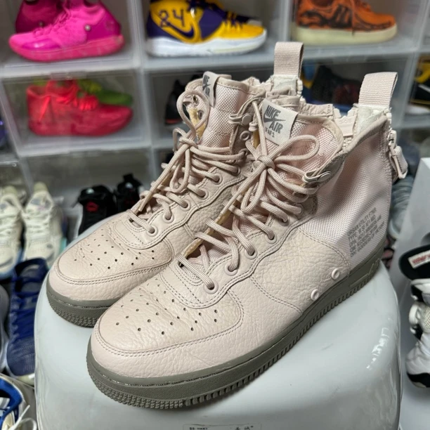 42码/无原盒/Nike SF Air Force 1 Mid 拉链 樱花粉/公价999