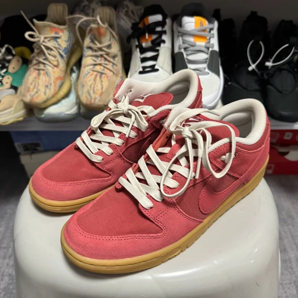 41码/Nike Dunk SB "Red Gum"低帮板鞋