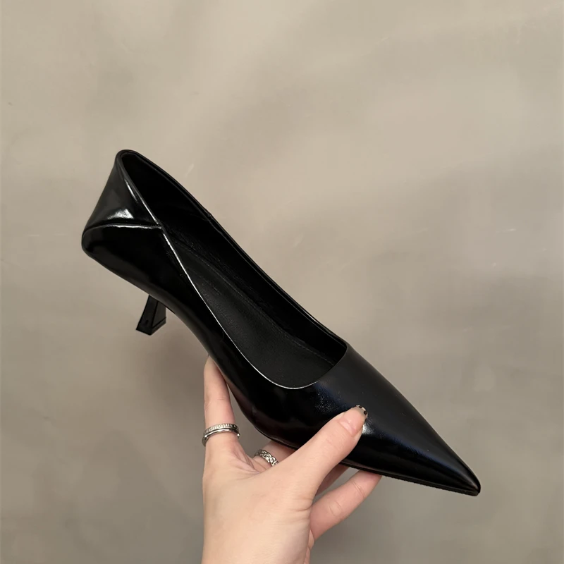 高级感尖头细跟浅口气质高跟鞋2025春季新款百搭软皮两穿通勤单鞋