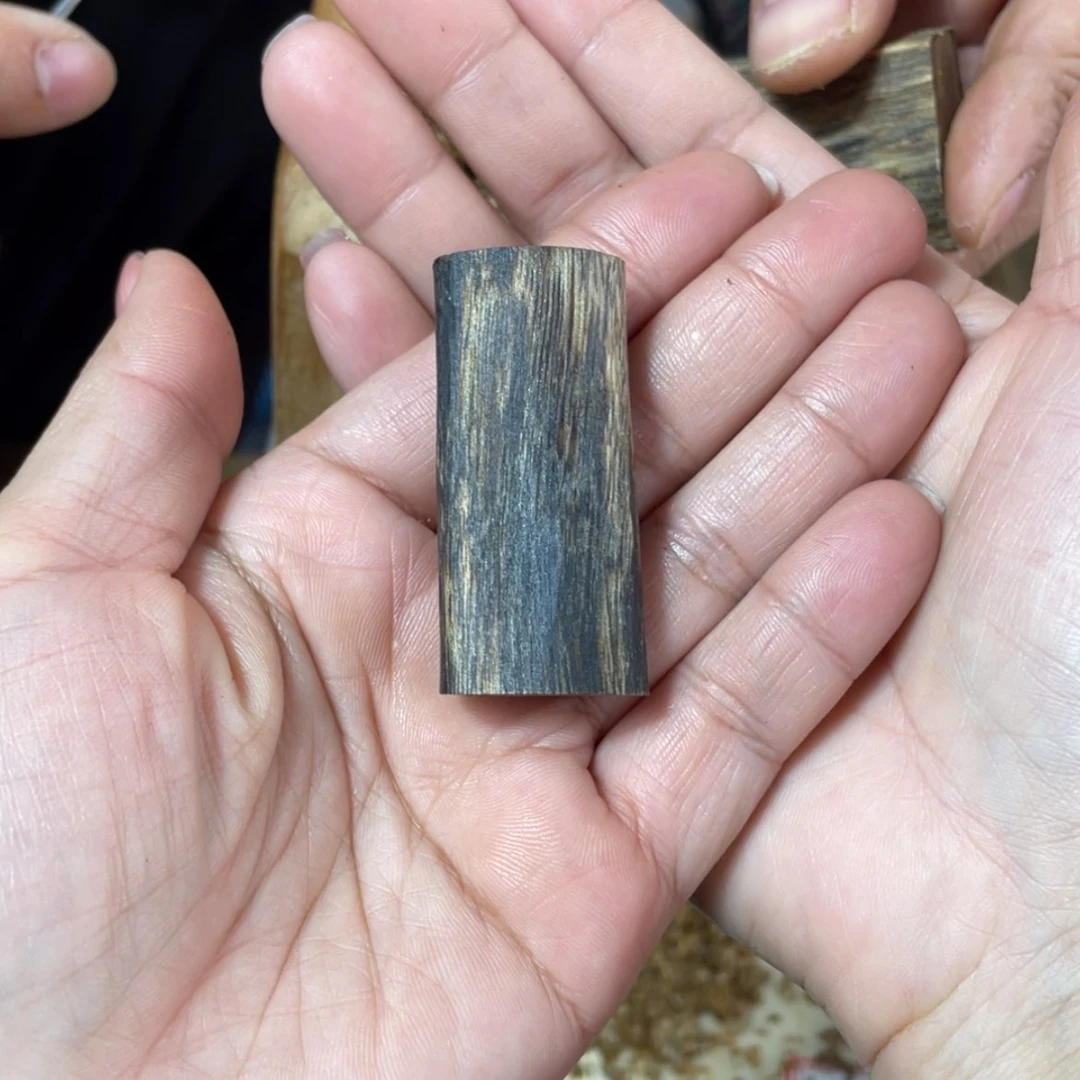 【闪购商品】沉香吊坠?****?紫棋楠吊坠8克