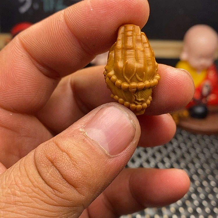 【闪购商品】橄榄核吊坠佛手