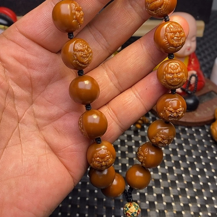 【闪购商品】橄榄核吊坠光珠恶僧