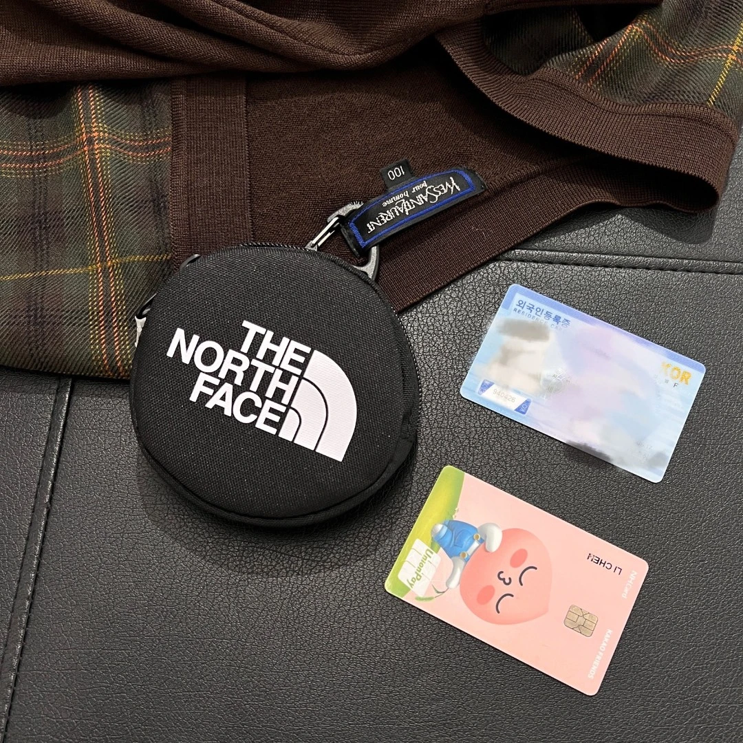 THE NORTH FACE圆形mini零钱包可爱小挂件耳机钥匙收纳包NN2PN67