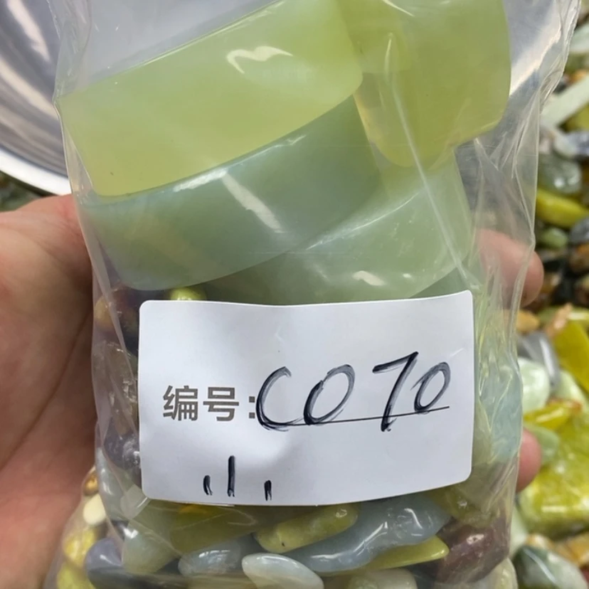 【闪购商品】蛇纹石玉鱼缸石未镶嵌