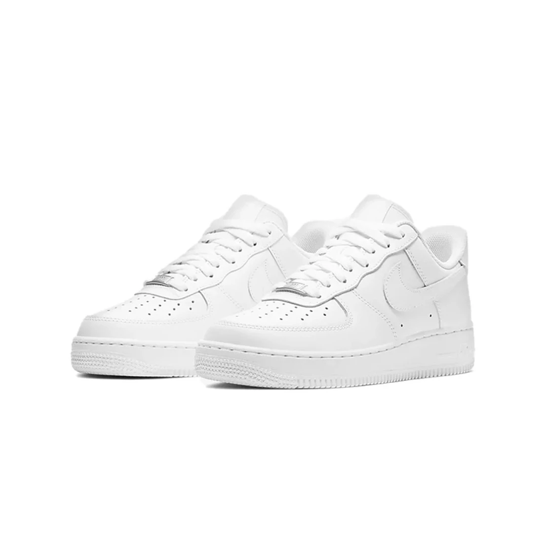 Nike耐克AIR FORCE 1女子空军一号板鞋DD8959100纯白低帮