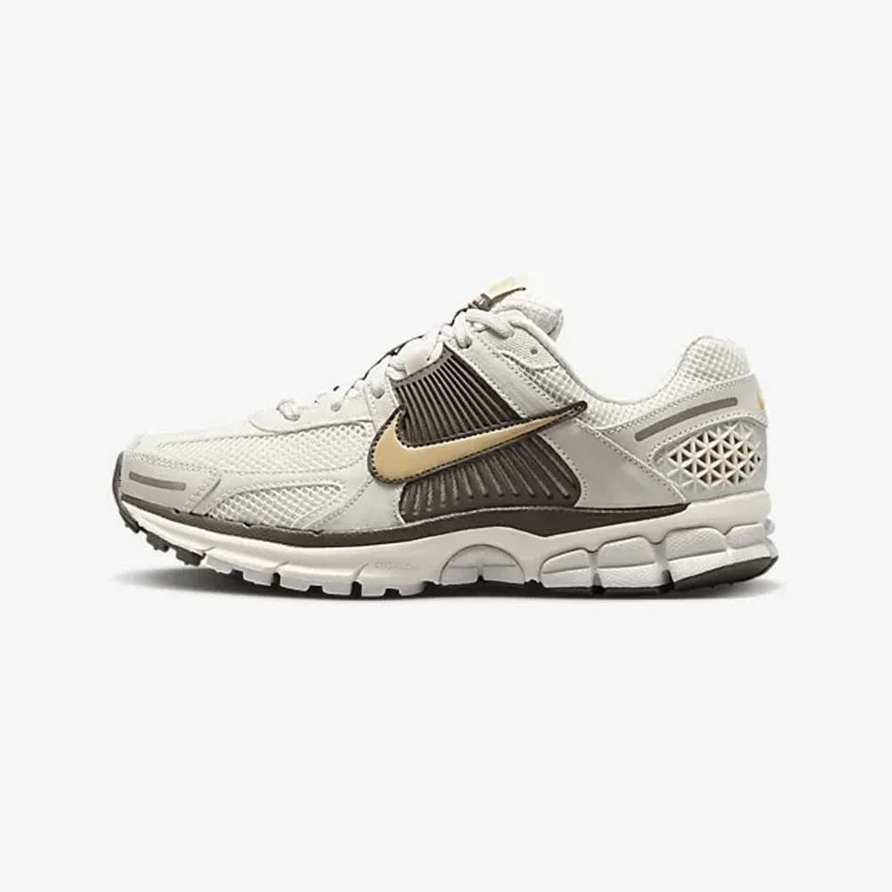 NIKE/耐克Zoom Vomero 5女子低帮户外休闲运动鞋HM9657001