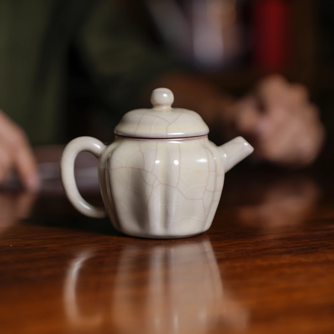 【西泠墨香上新】金丝铁线传世哥窑  观乐壶HX0416a