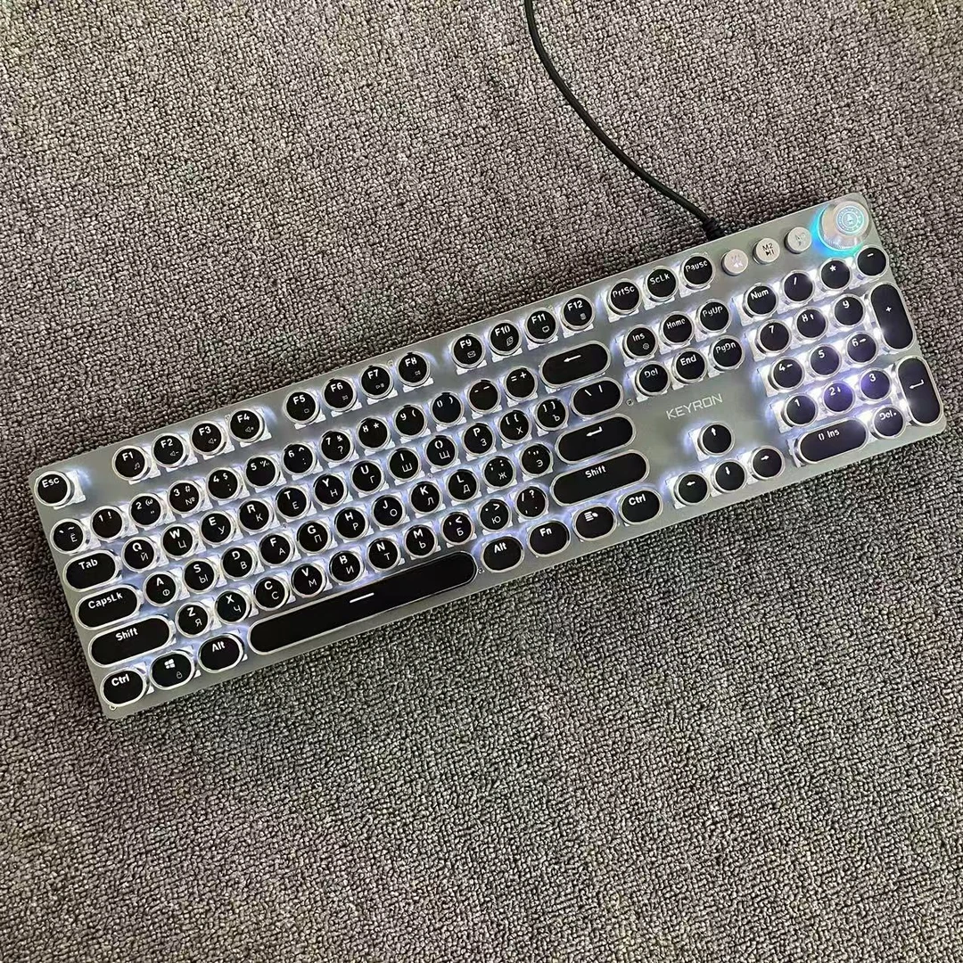 未使用  外贸104键机械键盘黑色朋克多媒体旋钮白色灯光