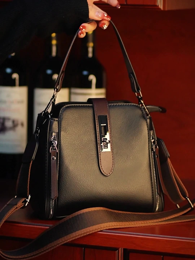 时尚新款水桶包斜跨休闲女包多层实用轻奢复古包大容量妈妈女爆款