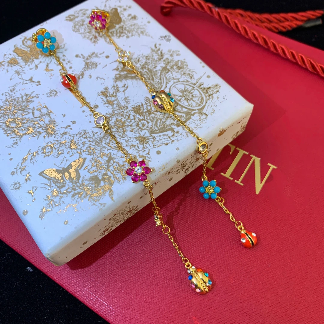 铜合金耳饰 KK 23年新款长款瓢虫花朵欧美风甜美设计感~1157