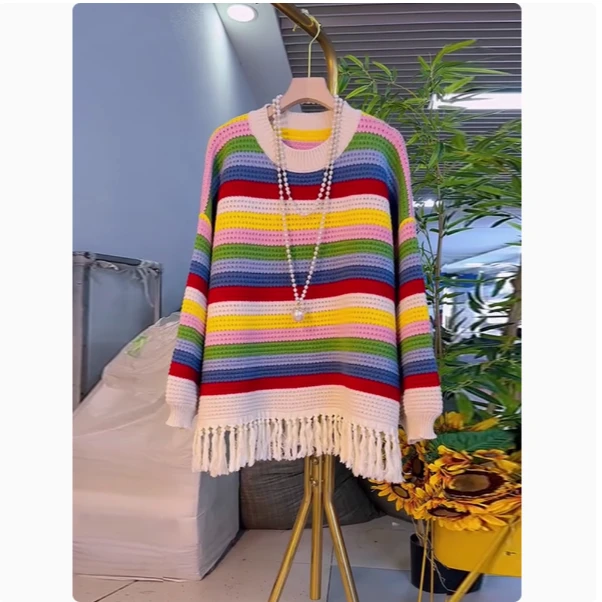 撞色条纹圆领毛衣女2025冬季新款设计感流苏宽松减龄长袖针织上衣