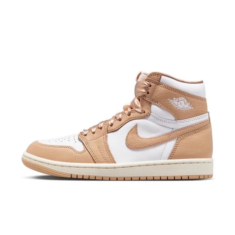 Nike/耐克 AJ1 RETRO HI OG V2高帮休闲板鞋 女款白棕 FN6622-201