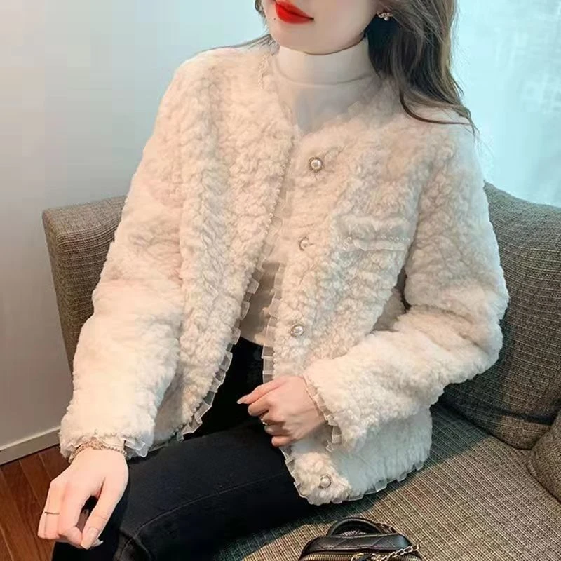 小香风羊羔毛外套女2023高档秋冬季新款高质感蕾丝珠边仿皮草外套
