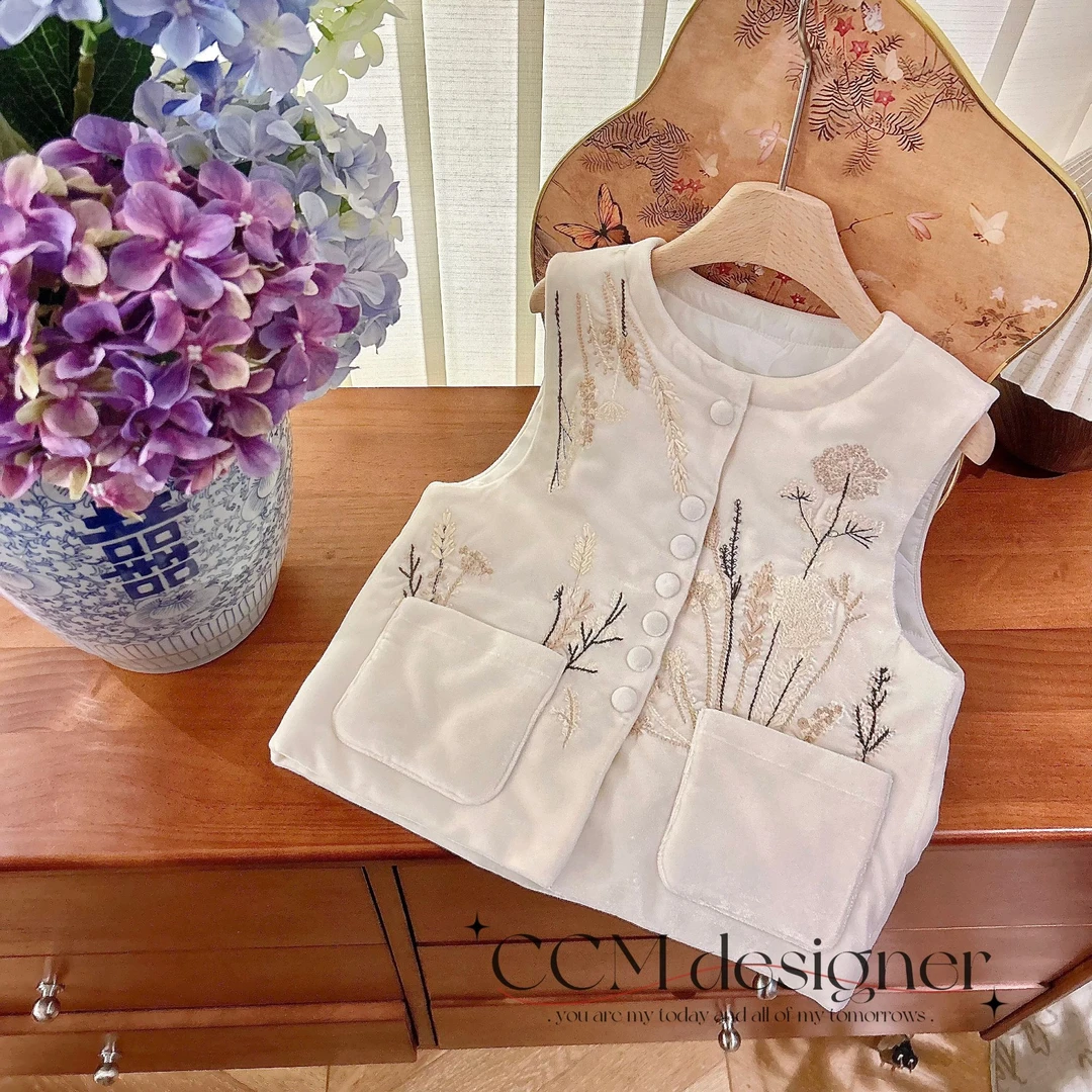 【CCM】女童新中式马甲2024冬季新款设计师款丝绒刺绣坎肩马夹汉服
