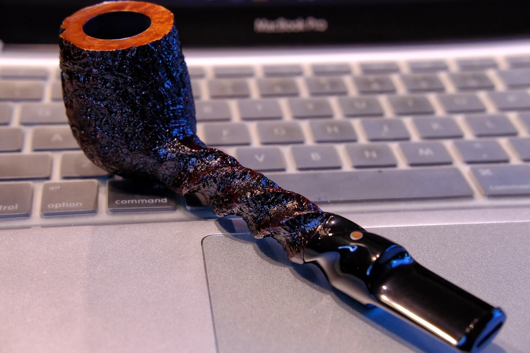 英国老牌Ashton阿什顿 手工石楠木烟斗 自由式螺纹撞球