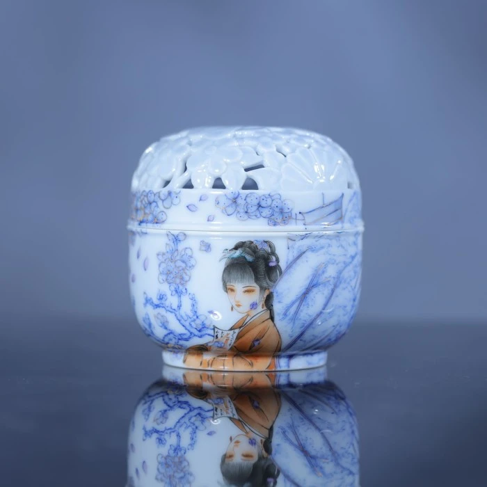 画堂春红楼梦十二金钗探春香炉