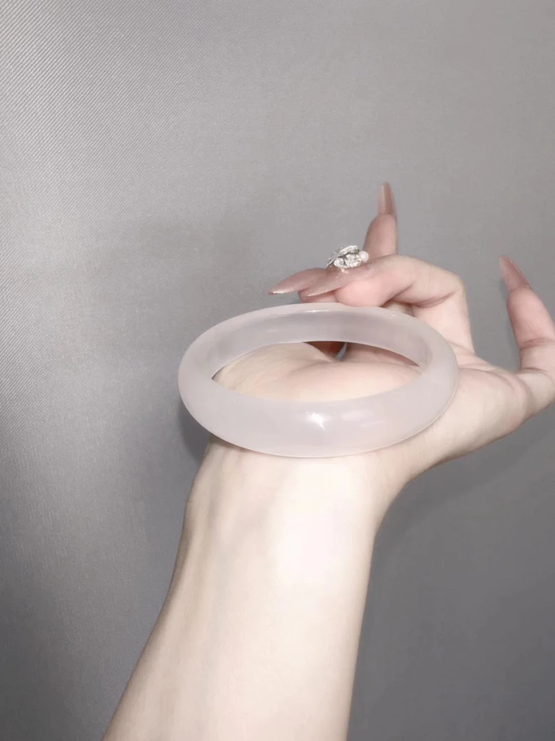 天然玛瑙荔枝冻正圈手镯