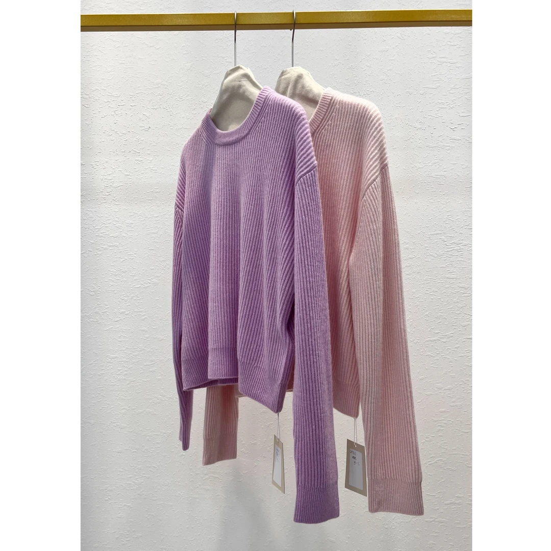 时尚圆领拼接竖条纹针织羊绒衫 GM227