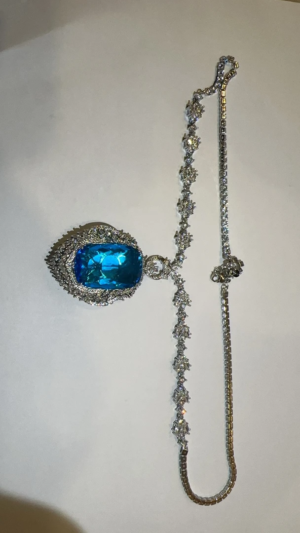 斯里兰卡的品味x064托帕石