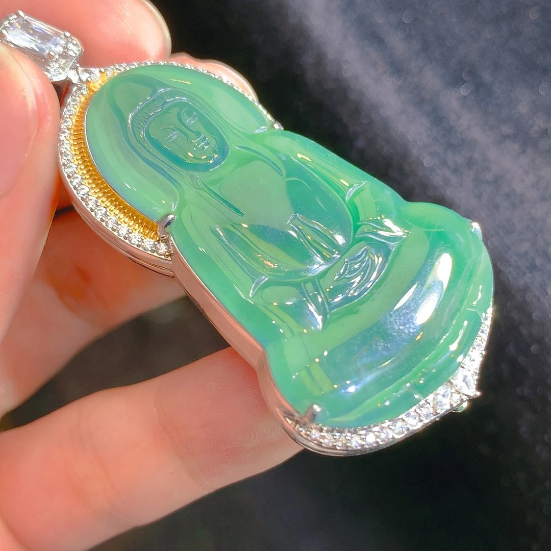 翡翠颈饰未镶嵌翡翠