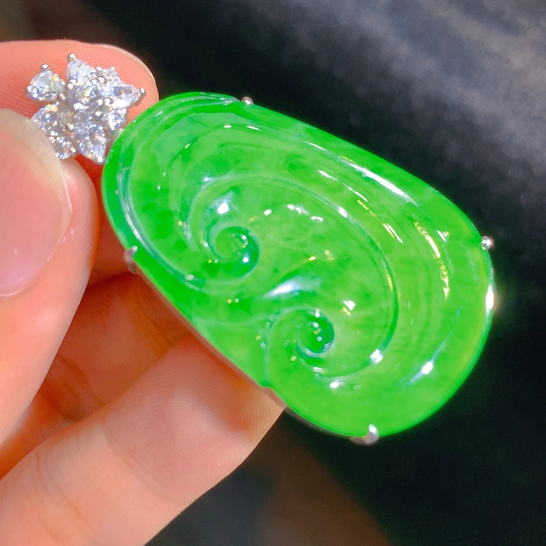 【闪购商品】翡翠颈饰银S925镶嵌翡翠