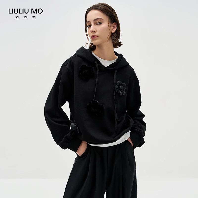 刘刘墨春秋新黑色宽松长袖时尚手工立体花朵连帽短款卫衣女款上衣