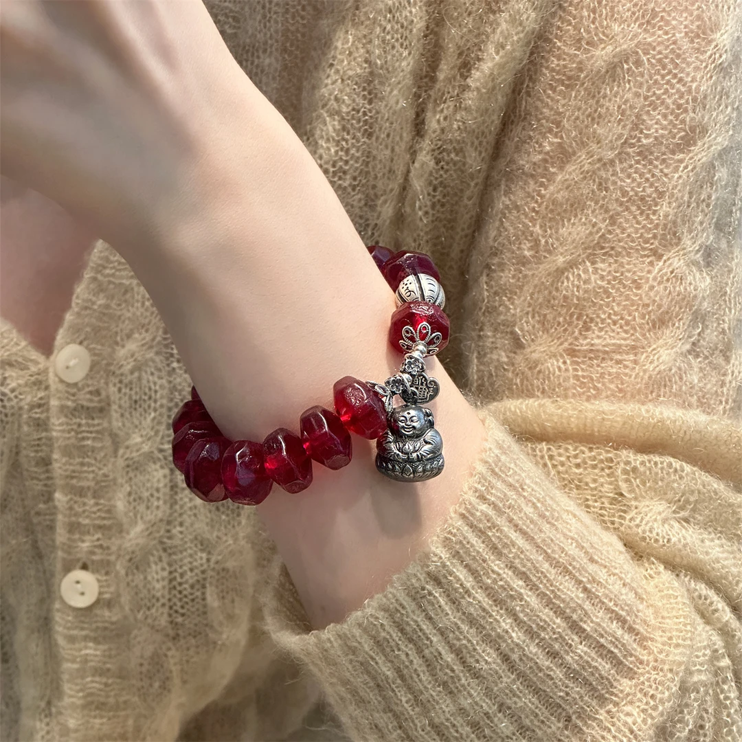 足银手链 S09287 招米童子娃娃红色串珠手链复古百搭民族风手串女