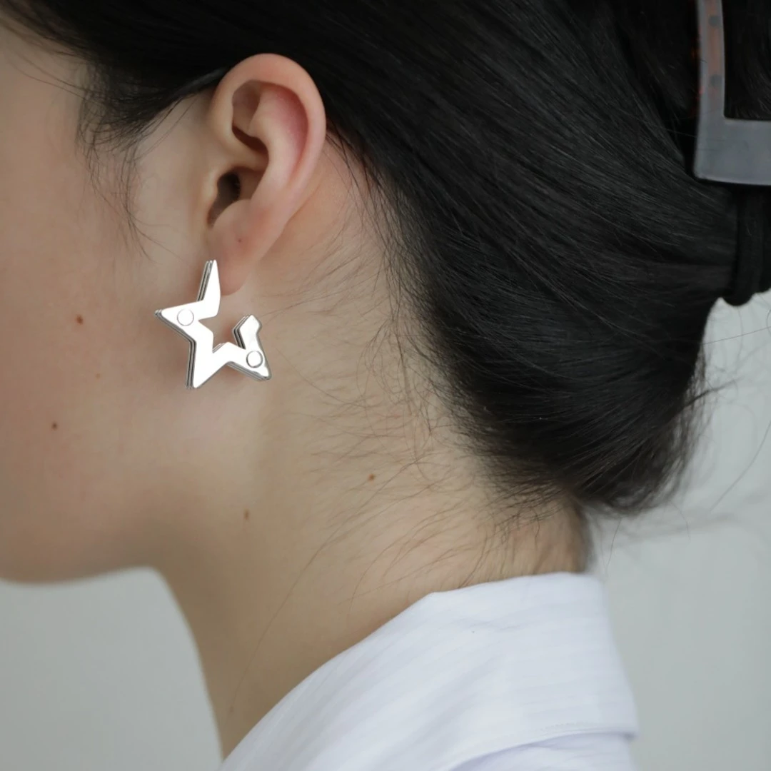 925银合成锆石耳饰 E18071三层星星银耳环女手工气质轻奢百搭小众