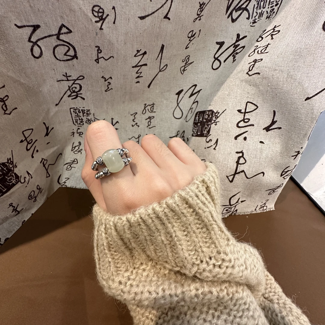 J12527双层银珠鱼方形和田玉纹珠弹力戒指女戒圈复古双11平替好物
