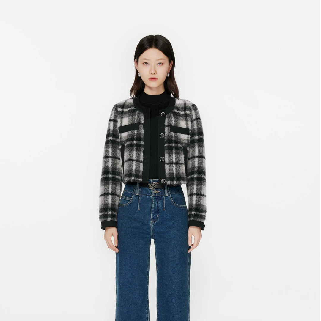 飘蕾2024冬季新款经典气质黑白格绵羊毛小香风外套PMA102135