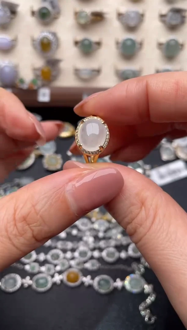 【闪购商品】翡翠戒指银S925镶嵌111111