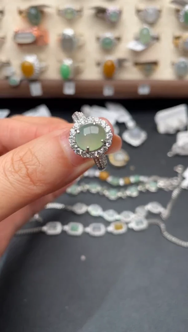 【闪购商品】翡翠戒指银S925镶嵌111111