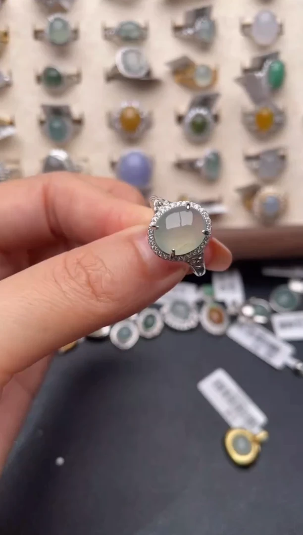 【闪购商品】翡翠戒指银S925镶嵌11111