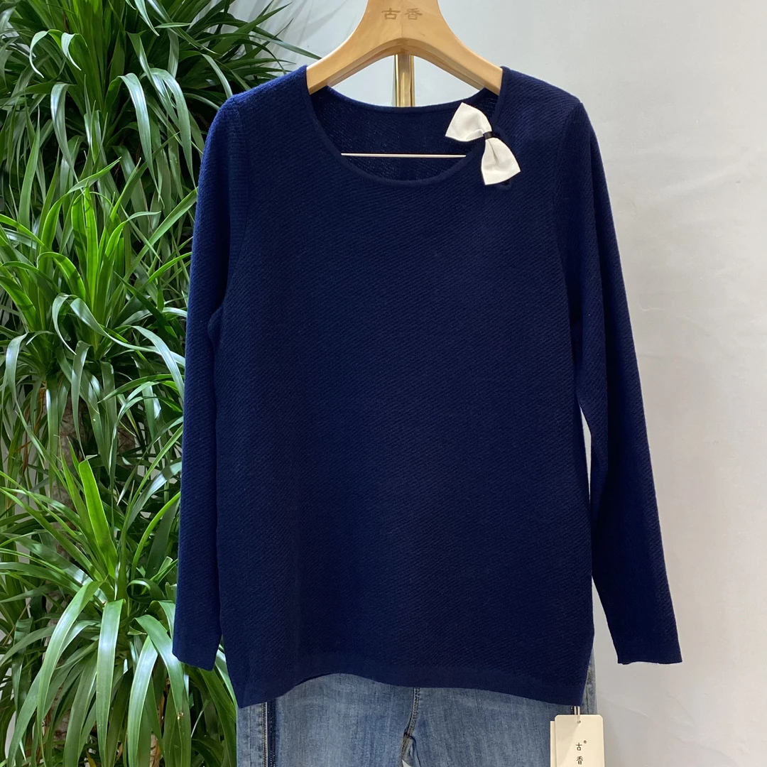 气质百搭设计感蝴蝶结长袖羊毛衫不起球秋冬洋气韩版减龄镂空显瘦