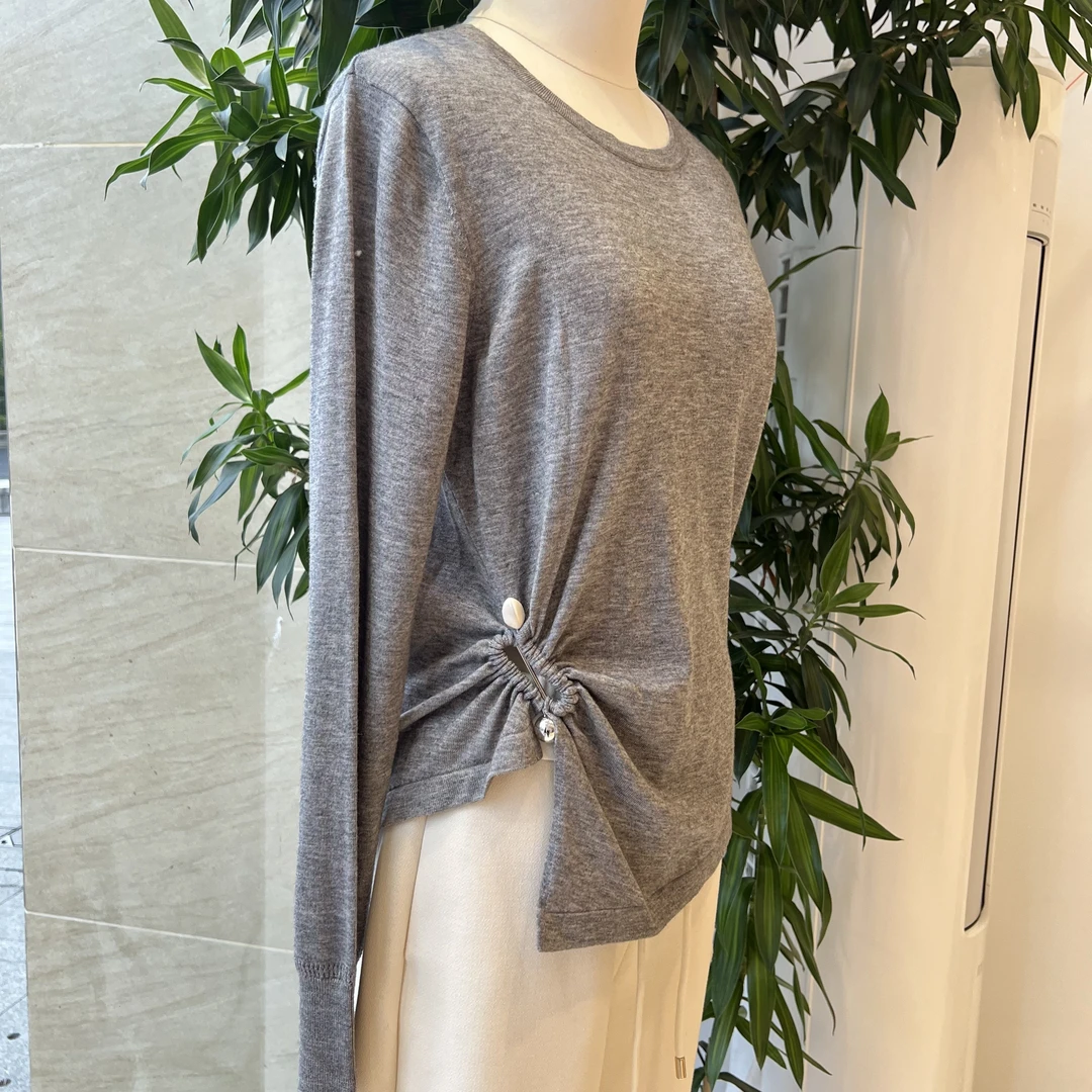 2025春欧若风薄款显瘦侧面皱褶长袖百搭打底不规则圆领时尚休闲