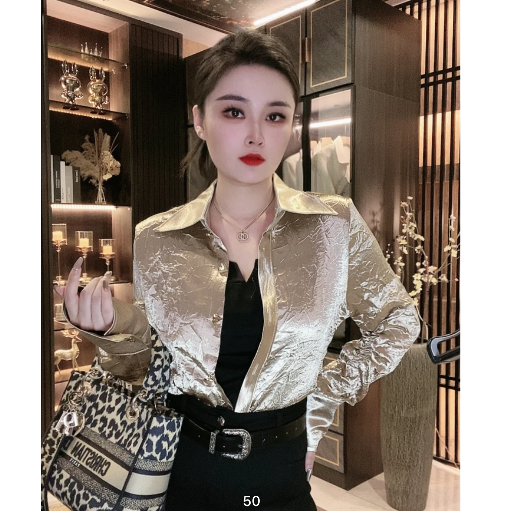 秋季气质时尚衬衫小众设计褶皱压褶水波纹显瘦收腰显瘦外套新款